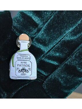 Patron Tequila Silver Bottle Pin Badge Green Ribbon Top-Shelf Bag Lapel Gear